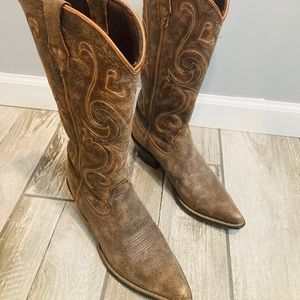 Durango Ladies Boots size 7.5